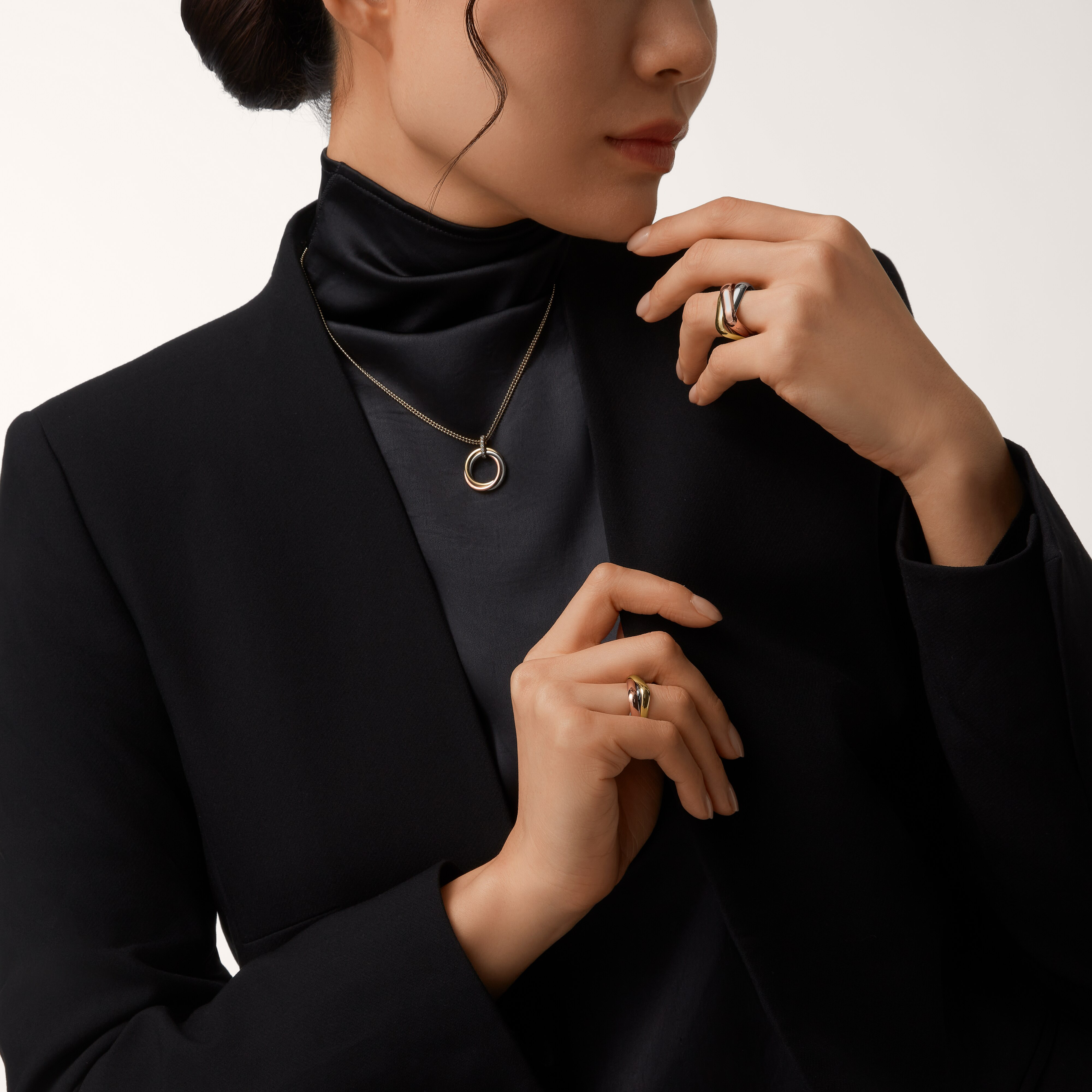 트리니티 펜던트, 미디엄(medium) 모델, 다이아몬드
