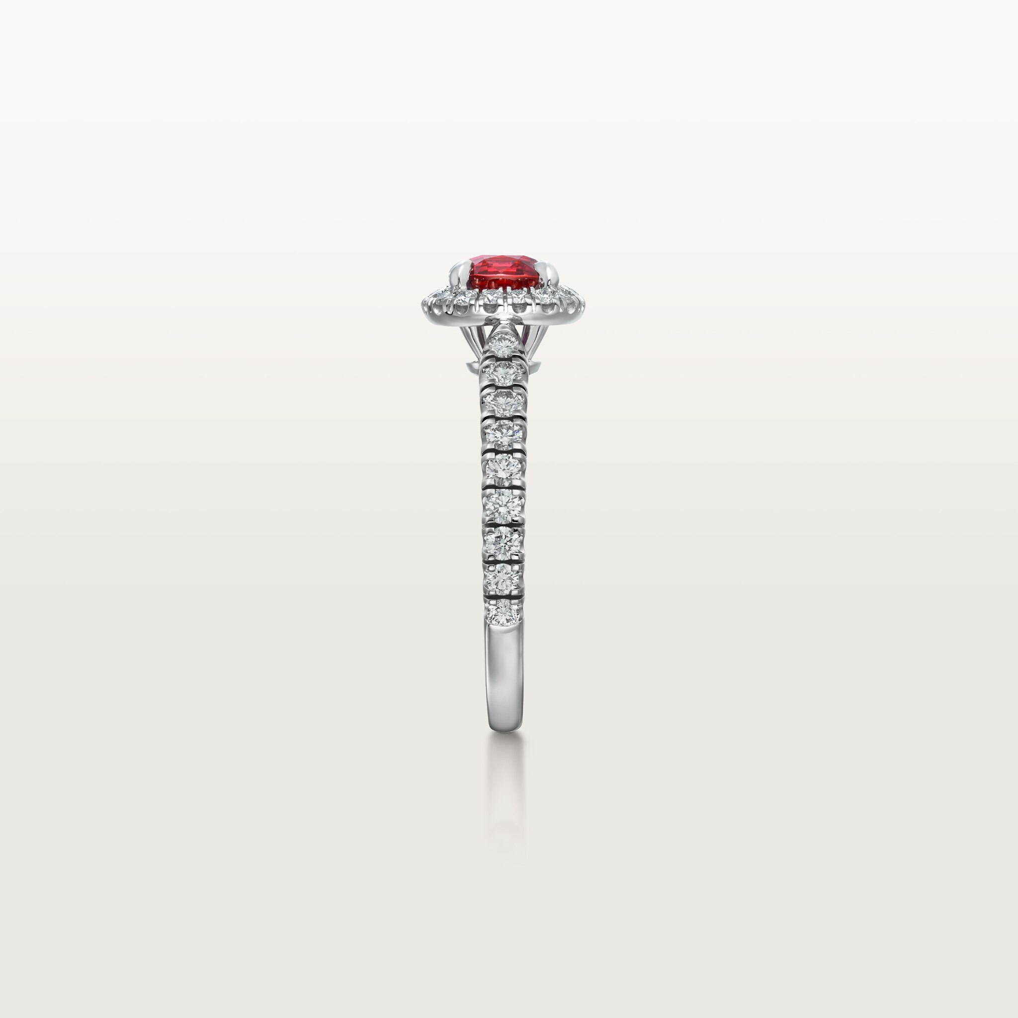 까르띠에 데스티네 솔리테어, 쿠션 컷 루비, 파베 세팅 , 이미지 6