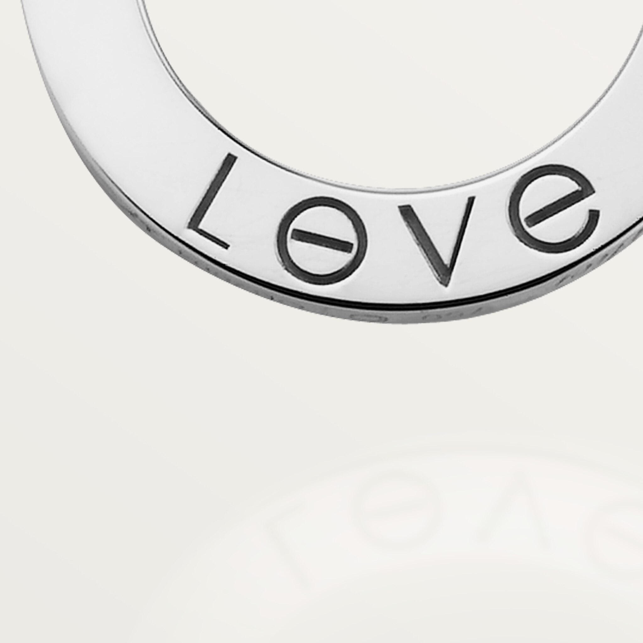 LOVE 펜던트