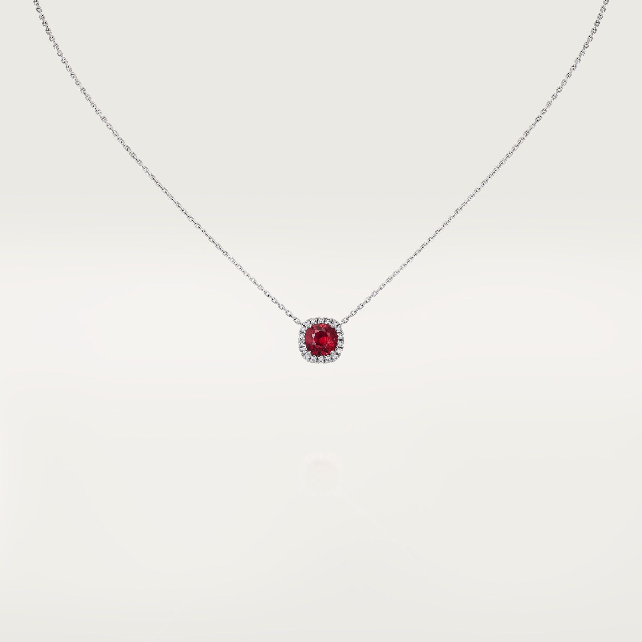 까르띠에 데스티네 펜던트, 쿠션 컷 루비, 파베 세팅 
